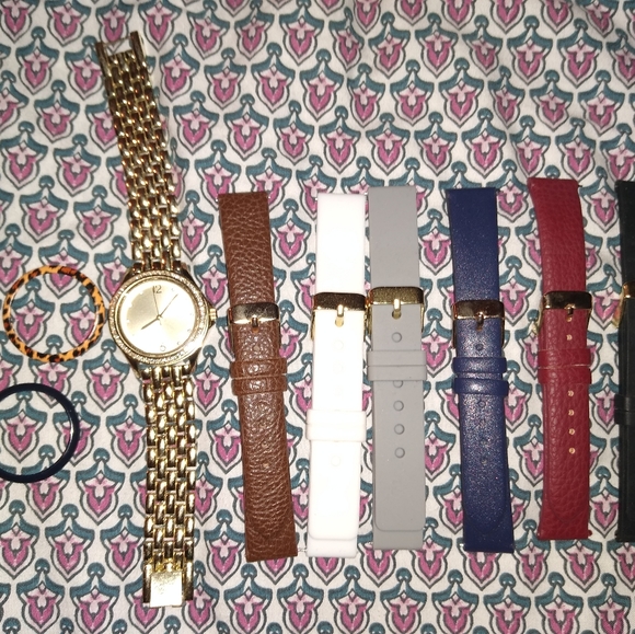 Watch - Picture 2 of 2